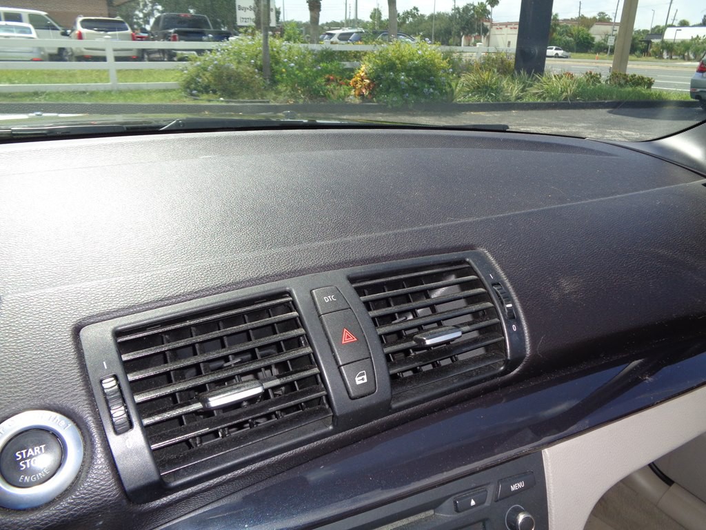 2009 BMW 1 Series Image 73