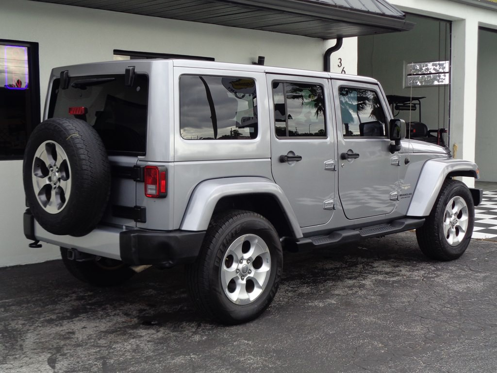 2015 Jeep Wrangler Unlimited Image 15