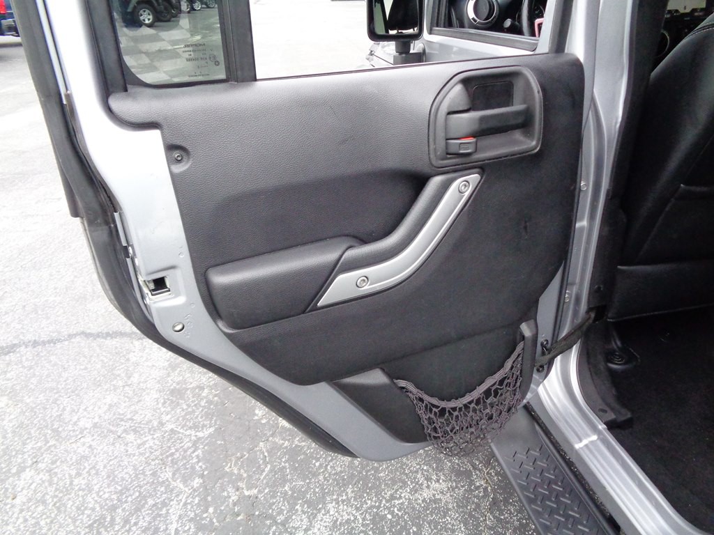 2015 Jeep Wrangler Unlimited Image 46