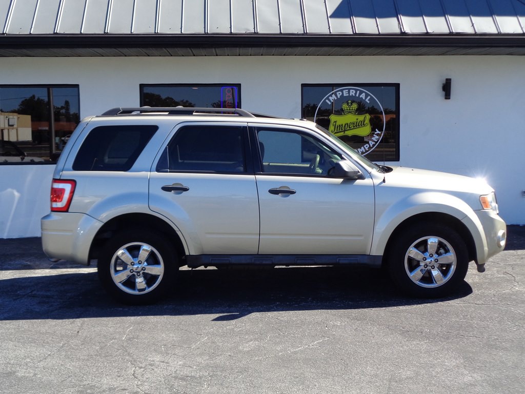 2011 Ford Escape Image 16