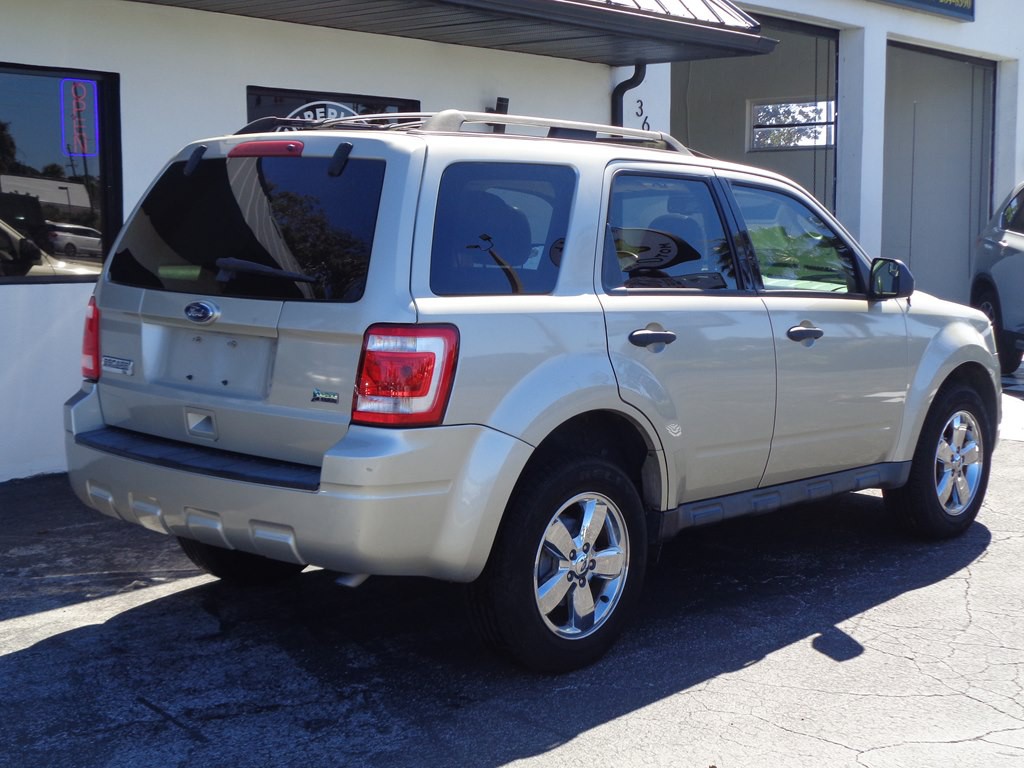 2011 Ford Escape Image 19
