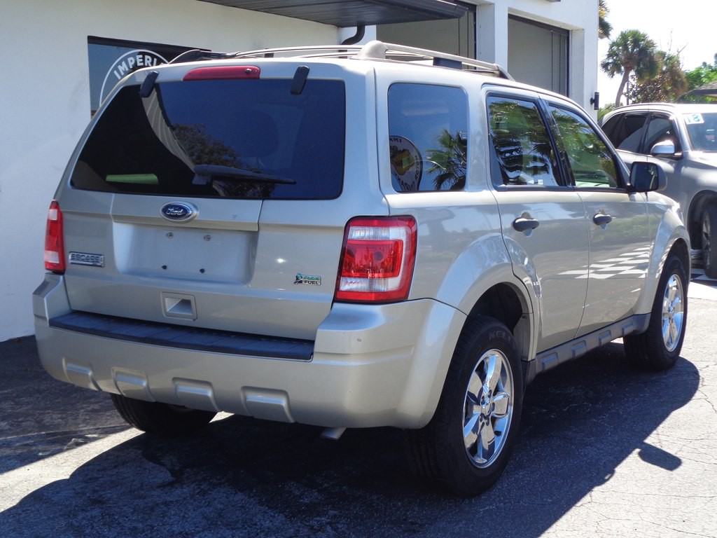 2011 Ford Escape Image 20