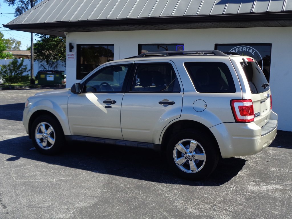 2011 Ford Escape Image 28