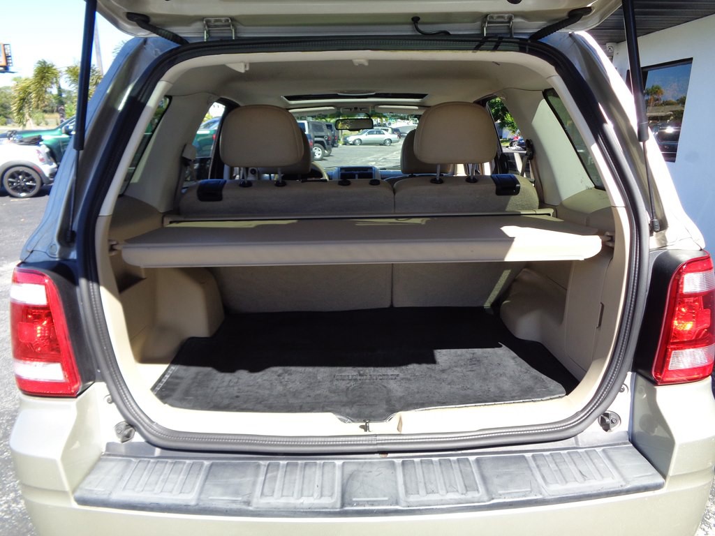 2011 Ford Escape Image 45