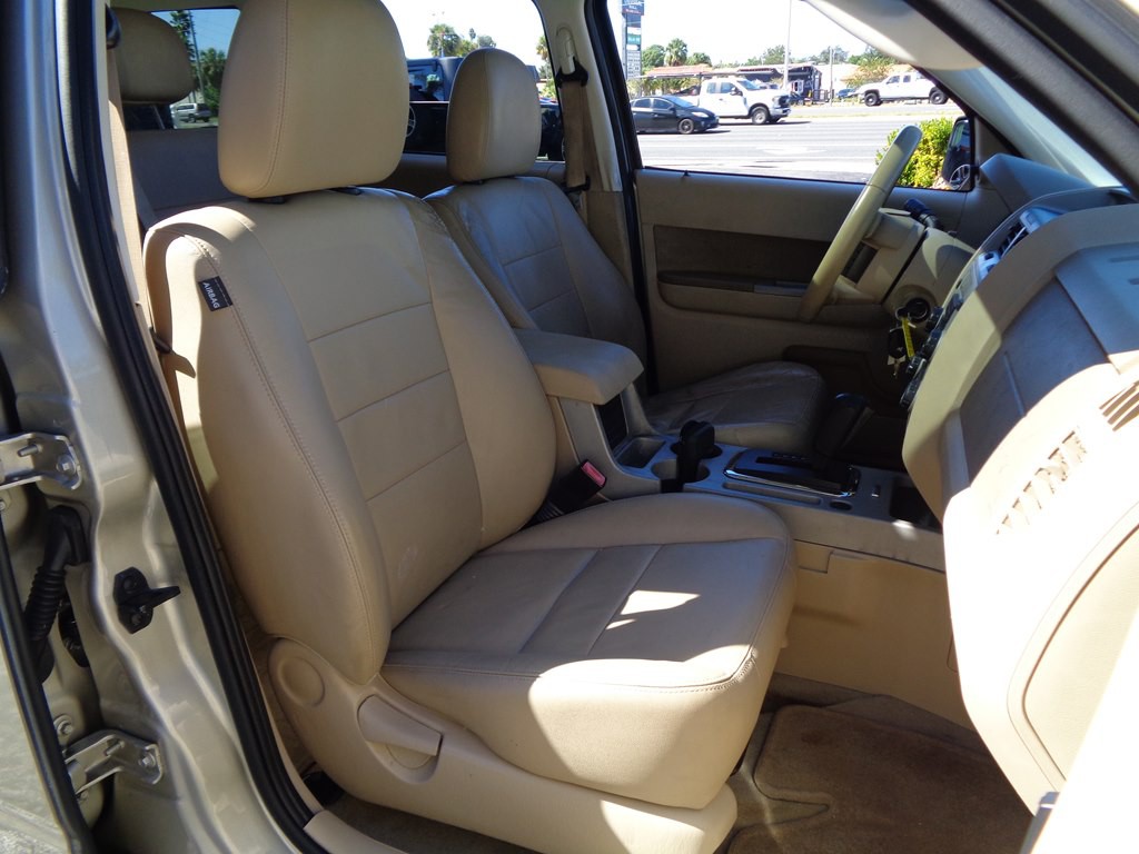 2011 Ford Escape Image 57