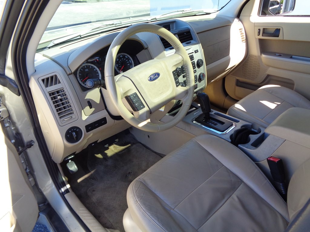 2011 Ford Escape Image 61