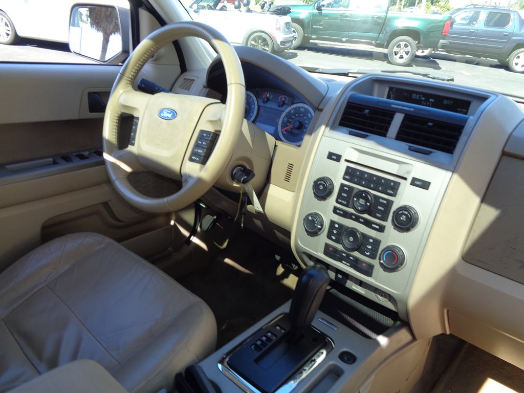 2011 Ford Escape Image 65
