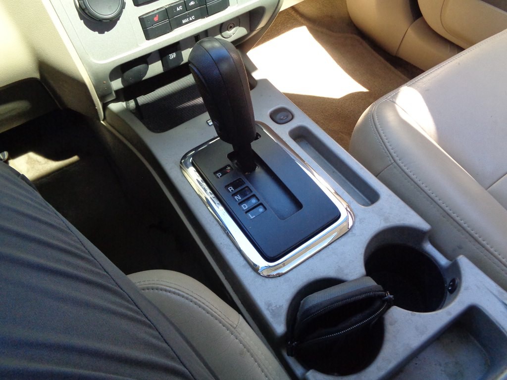 2011 Ford Escape Image 72