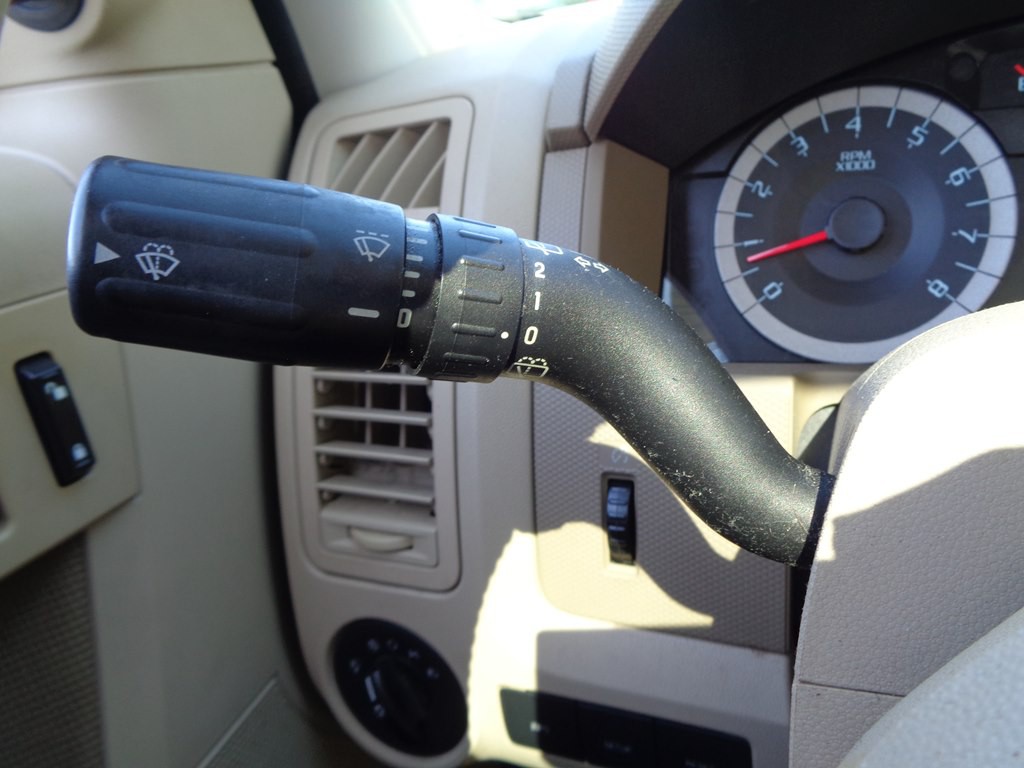 2011 Ford Escape Image 77