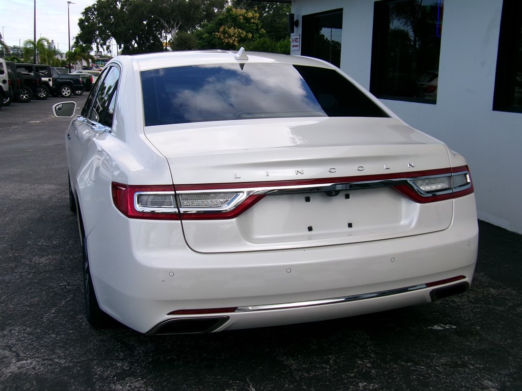 2018 Lincoln Continental Image 21