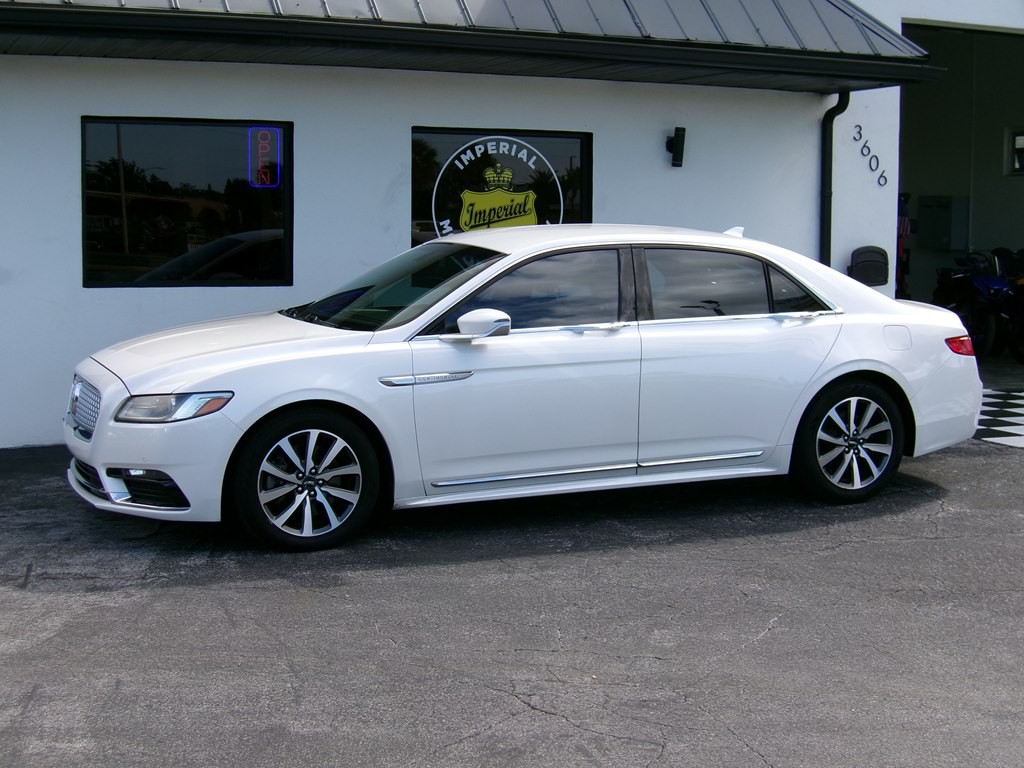 2018 Lincoln Continental Image 29