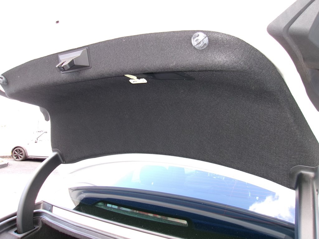 2018 Lincoln Continental Image 47