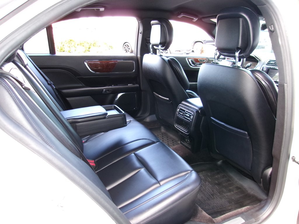 2018 Lincoln Continental Image 53