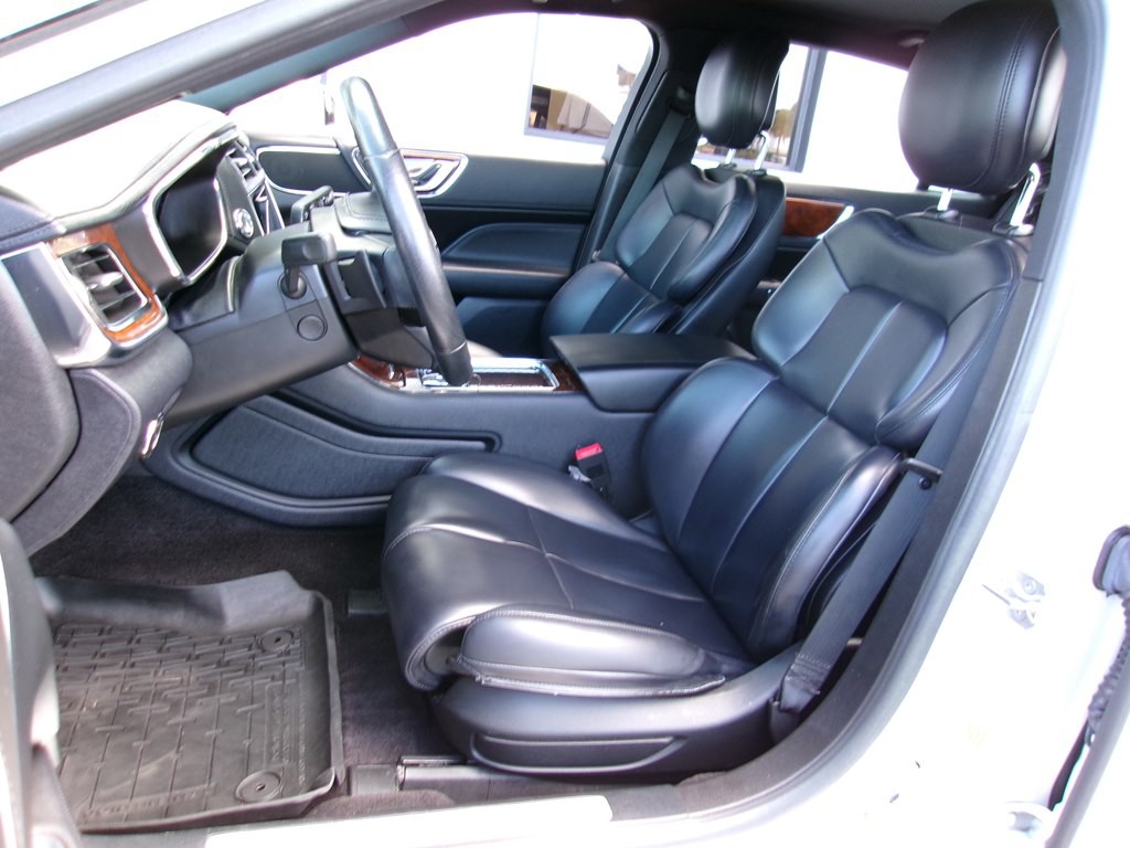 2018 Lincoln Continental Image 59