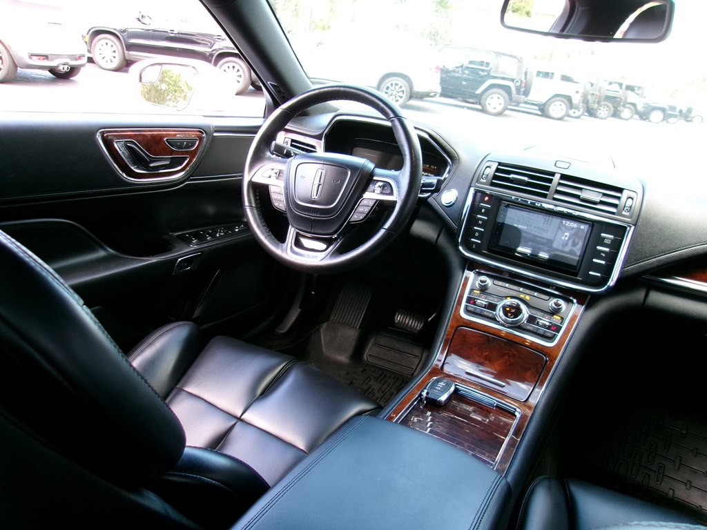 2018 Lincoln Continental Image 63