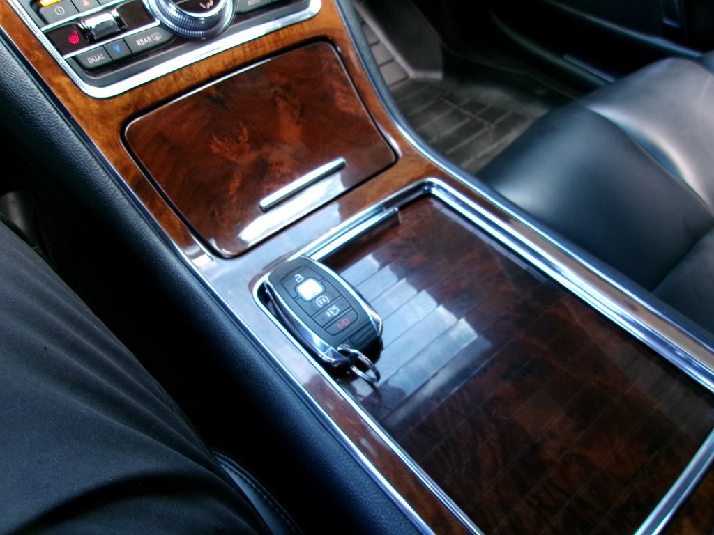 2018 Lincoln Continental Image 71