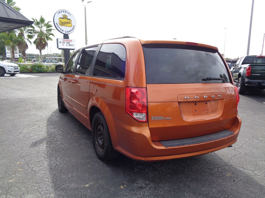 2011 Dodge Grand Caravan Image 9