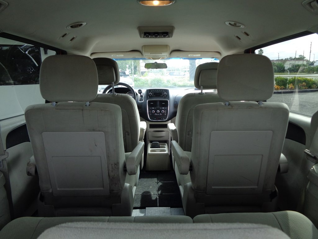 2011 Dodge Grand Caravan Image 19