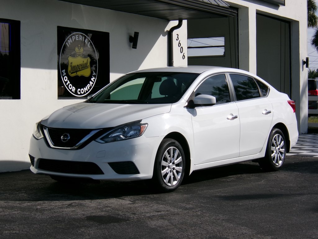 2016 Nissan Sentra Image 2