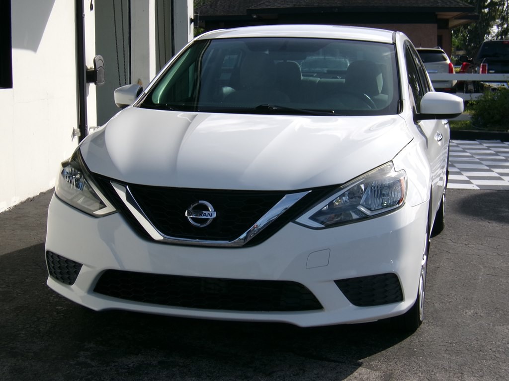 2016 Nissan Sentra Image 5