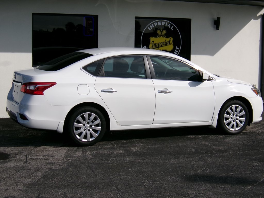 2016 Nissan Sentra Image 15