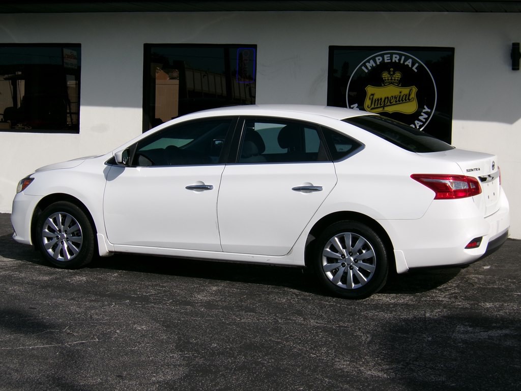 2016 Nissan Sentra Image 26