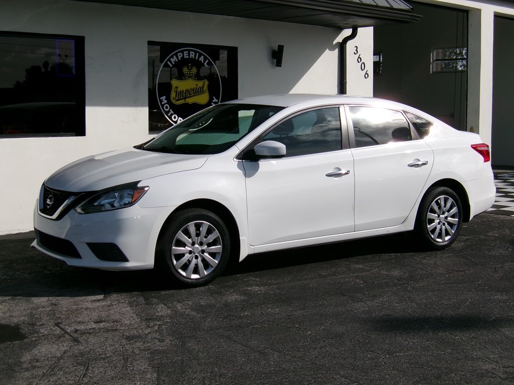2016 Nissan Sentra Image 31