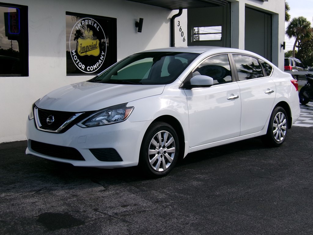 2016 Nissan Sentra Image 32