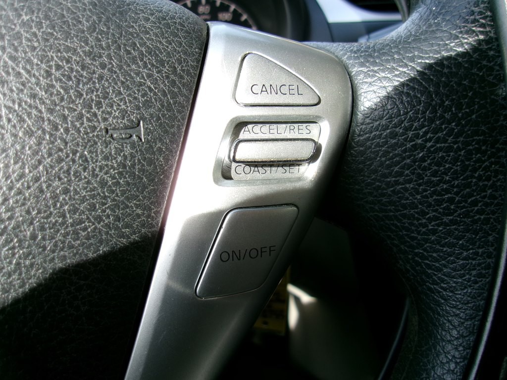 2016 Nissan Sentra Image 46