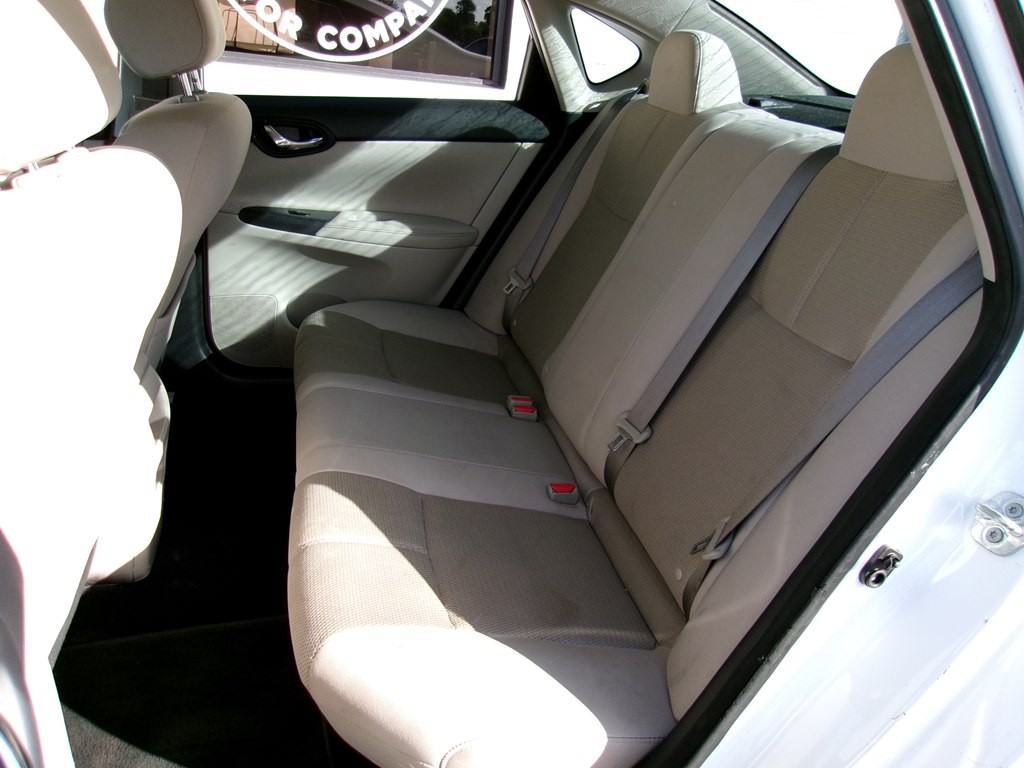 2016 Nissan Sentra Image 55
