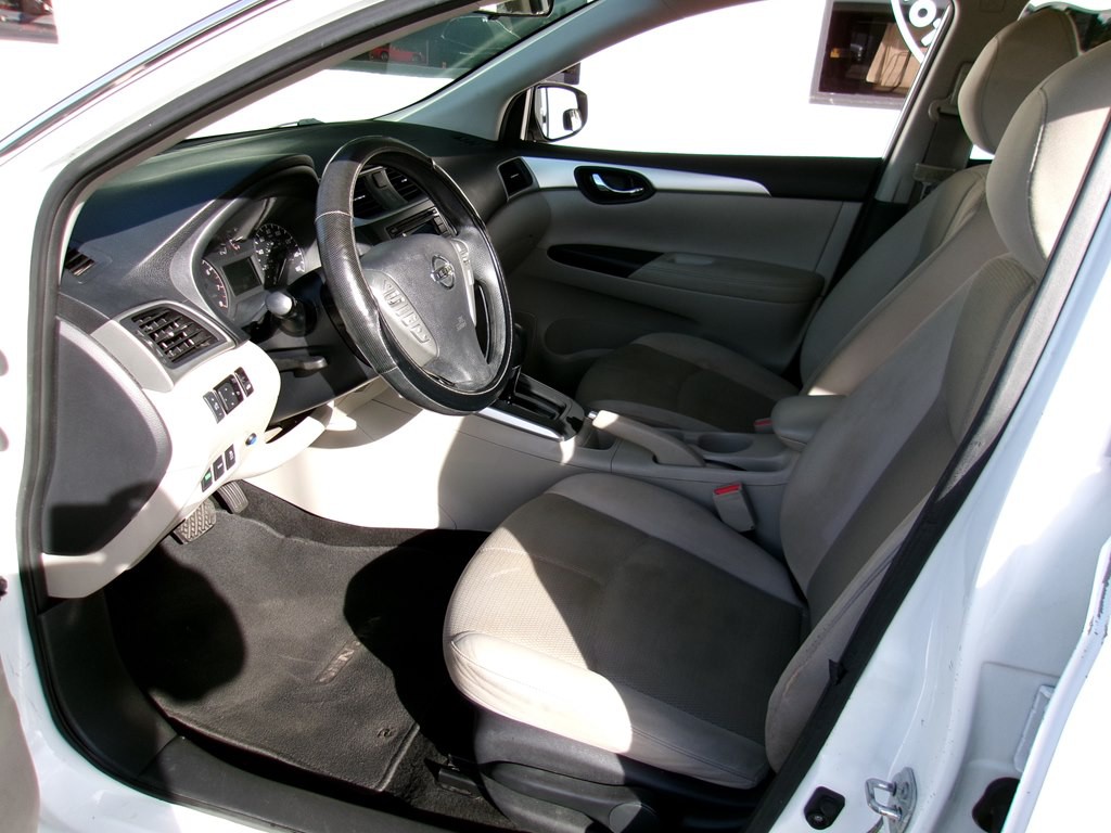 2016 Nissan Sentra Image 66