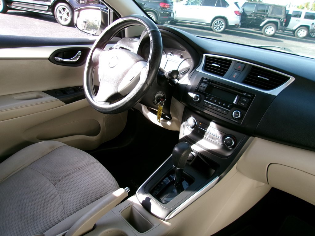 2016 Nissan Sentra Image 70