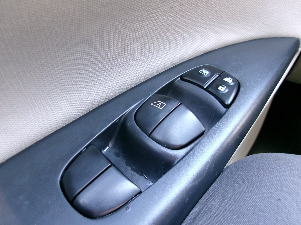 2016 Nissan Sentra Image 82