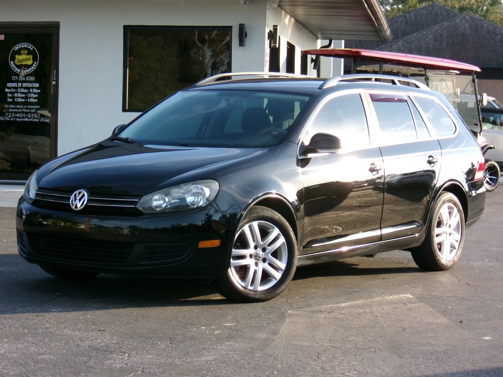 2012 Volkswagen Jetta Image 1