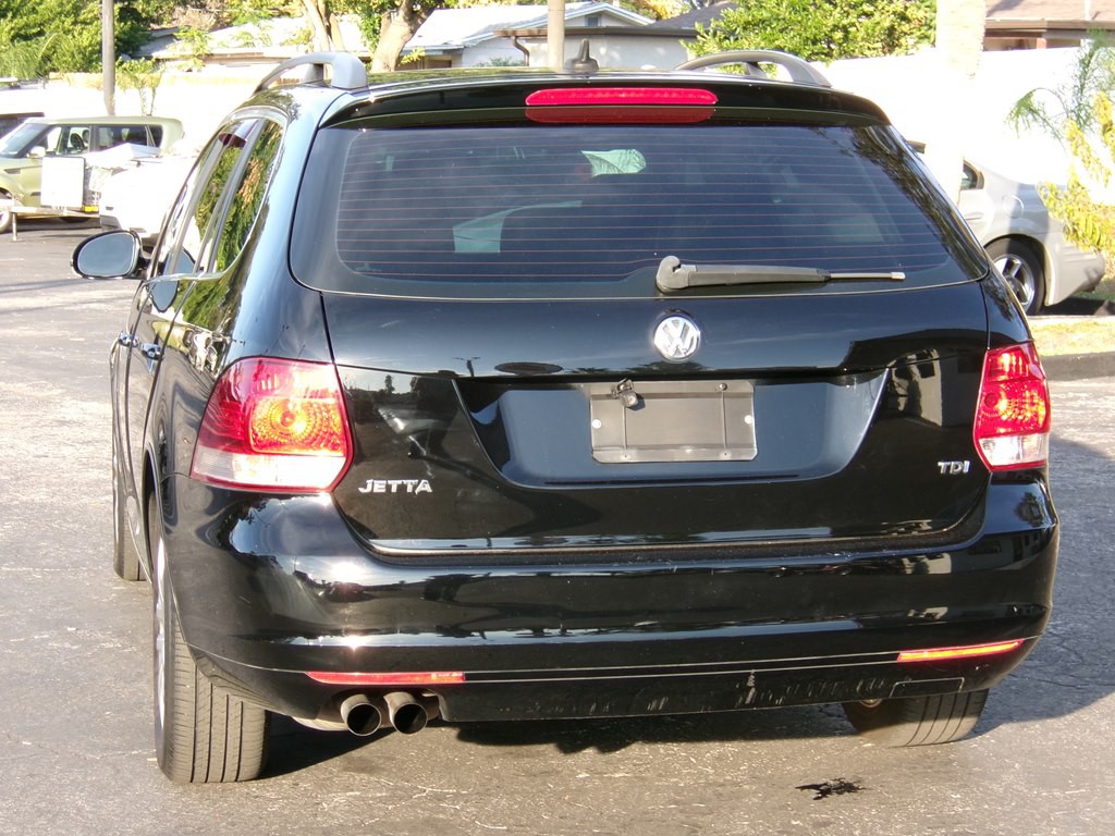 2012 Volkswagen Jetta Image 20