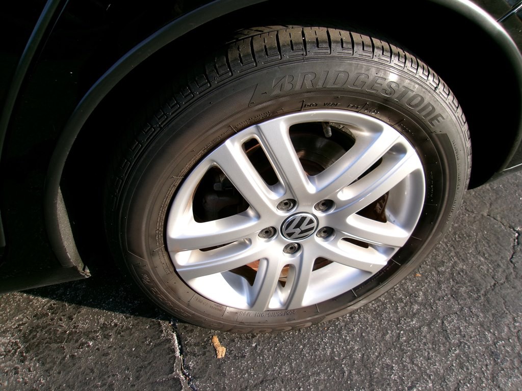 2012 Volkswagen Jetta Image 32