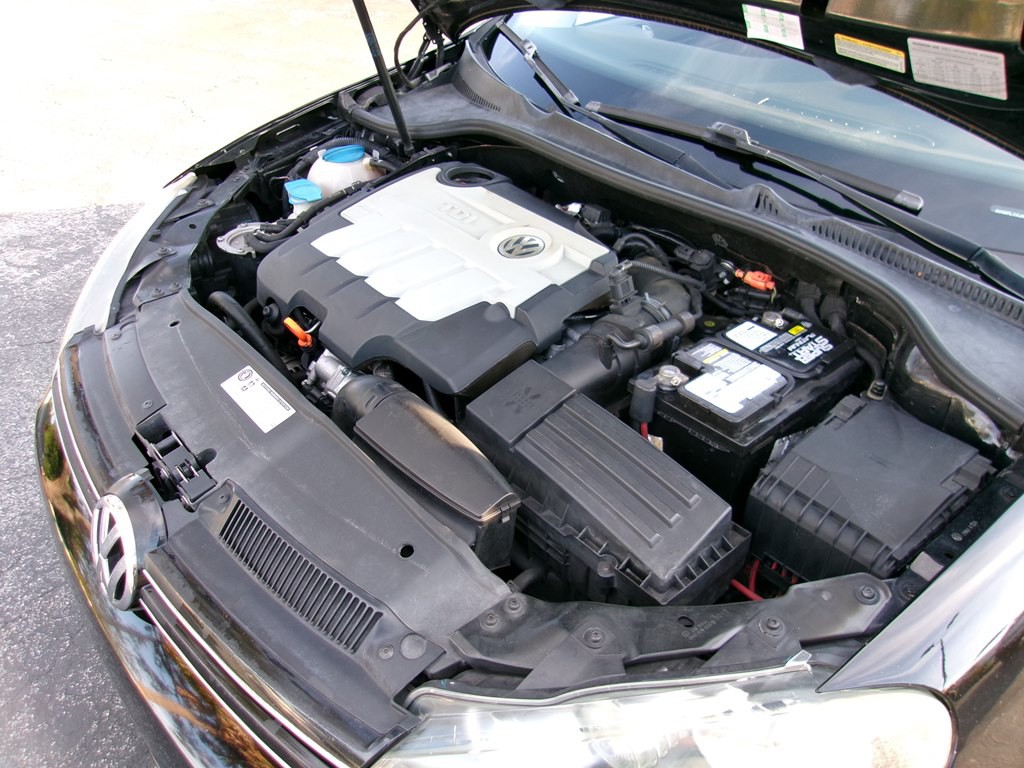 2012 Volkswagen Jetta Image 37