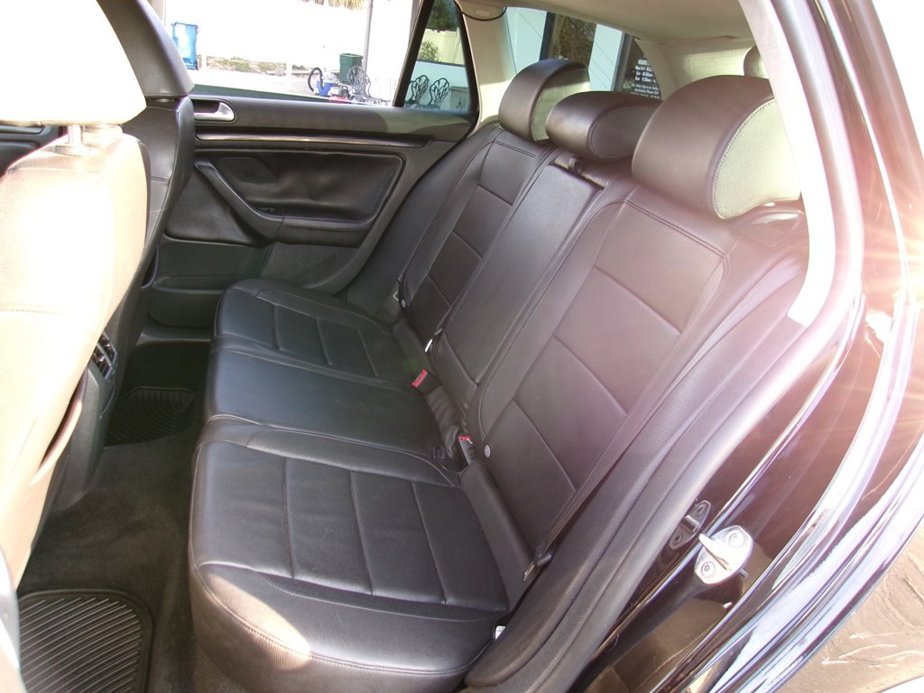 2012 Volkswagen Jetta Image 47