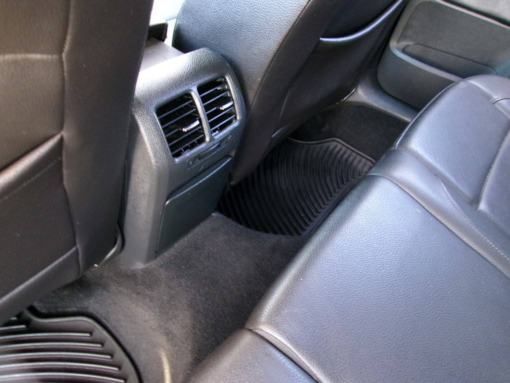 2012 Volkswagen Jetta Image 48