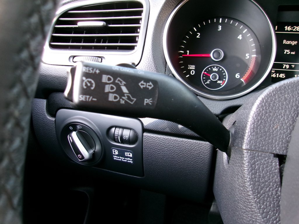 2012 Volkswagen Jetta Image 71