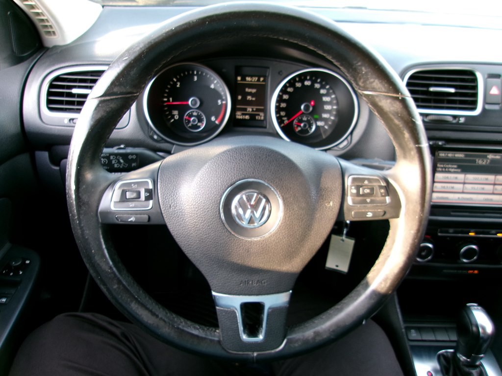2012 Volkswagen Jetta Image 75