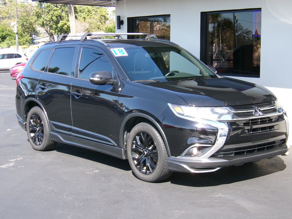 2018 Mitsubishi Outlander Image 8