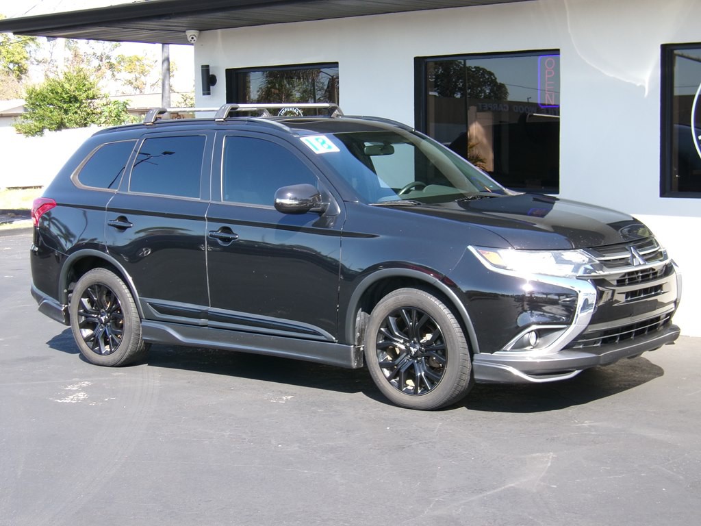 2018 Mitsubishi Outlander Image 9