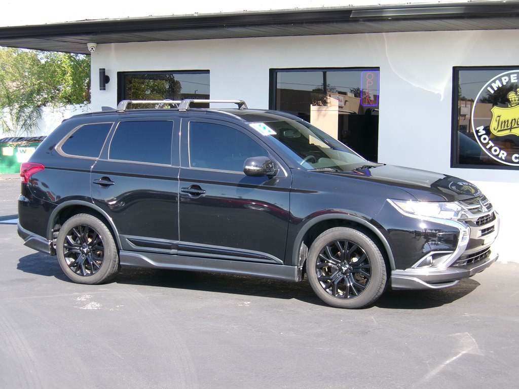 2018 Mitsubishi Outlander Image 10