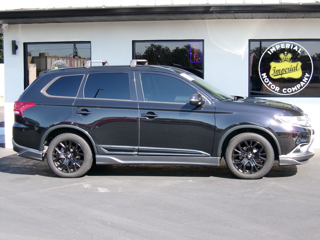 2018 Mitsubishi Outlander Image 12