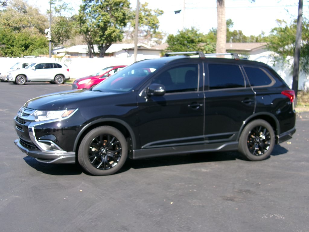 2018 Mitsubishi Outlander Image 28