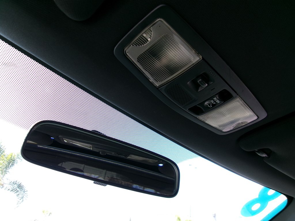 2018 Mitsubishi Outlander Image 65