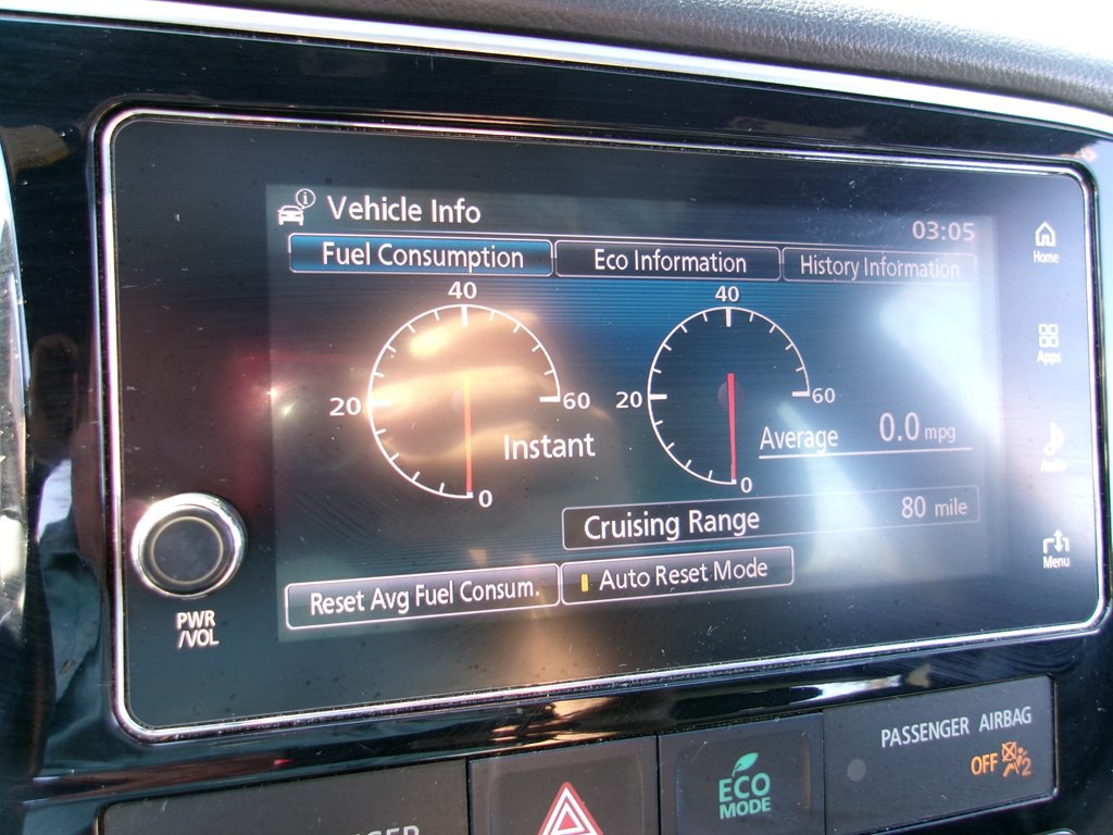 2018 Mitsubishi Outlander Image 73