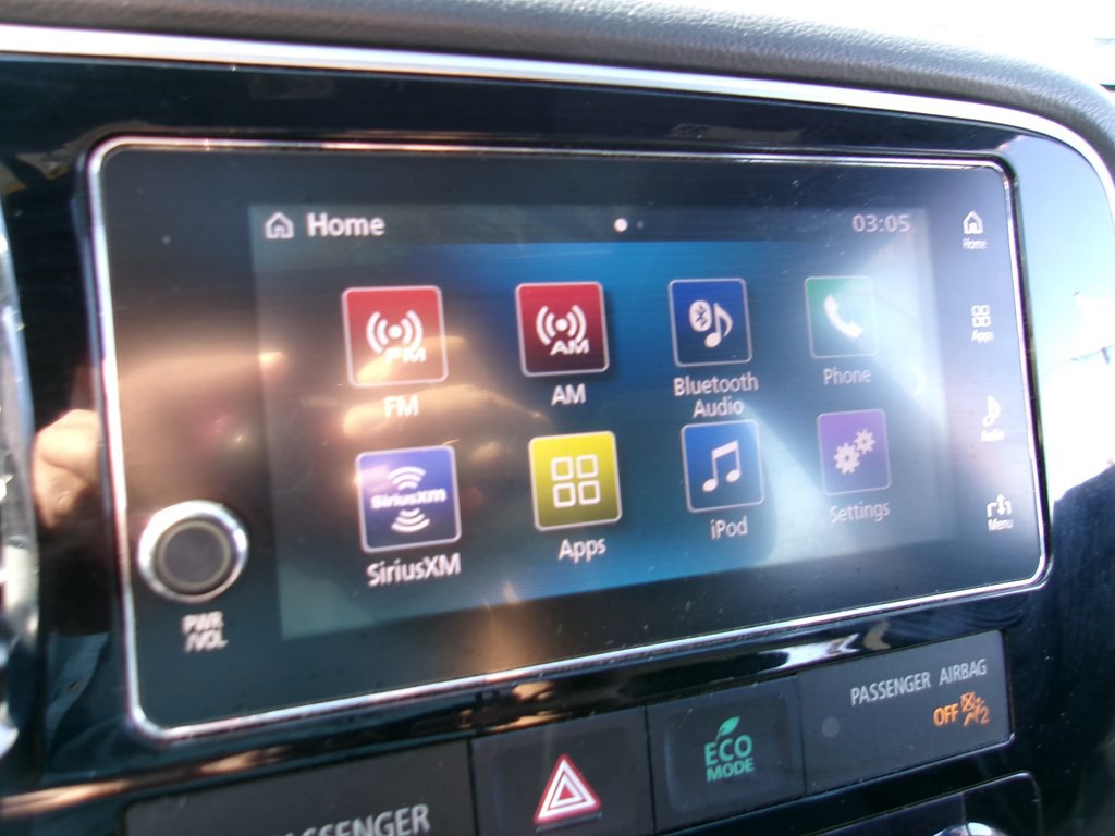 2018 Mitsubishi Outlander Image 74