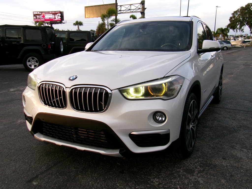2016 BMW X1 Image 3